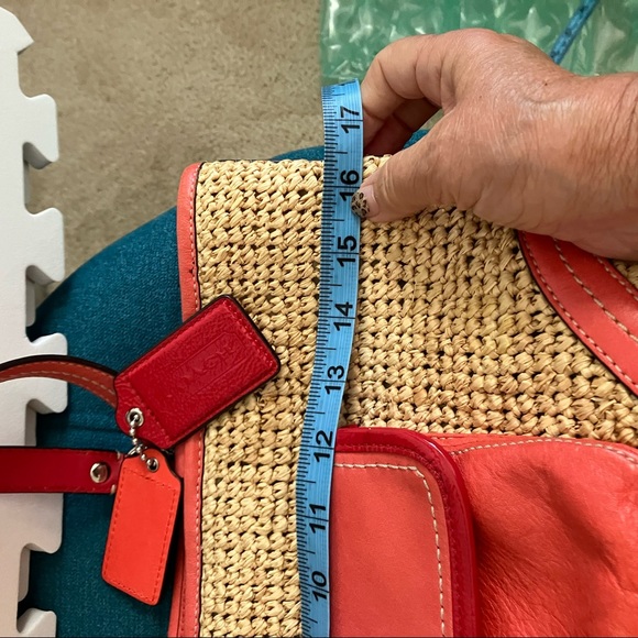 COACH 22904 Woven Straw Pocket Tote with orange/red leather accents - Picture 15 of 16